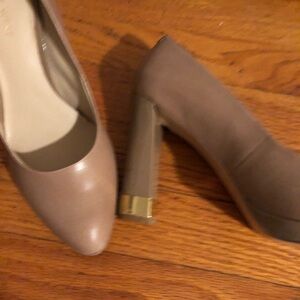 Nine West Women's Beige Heels